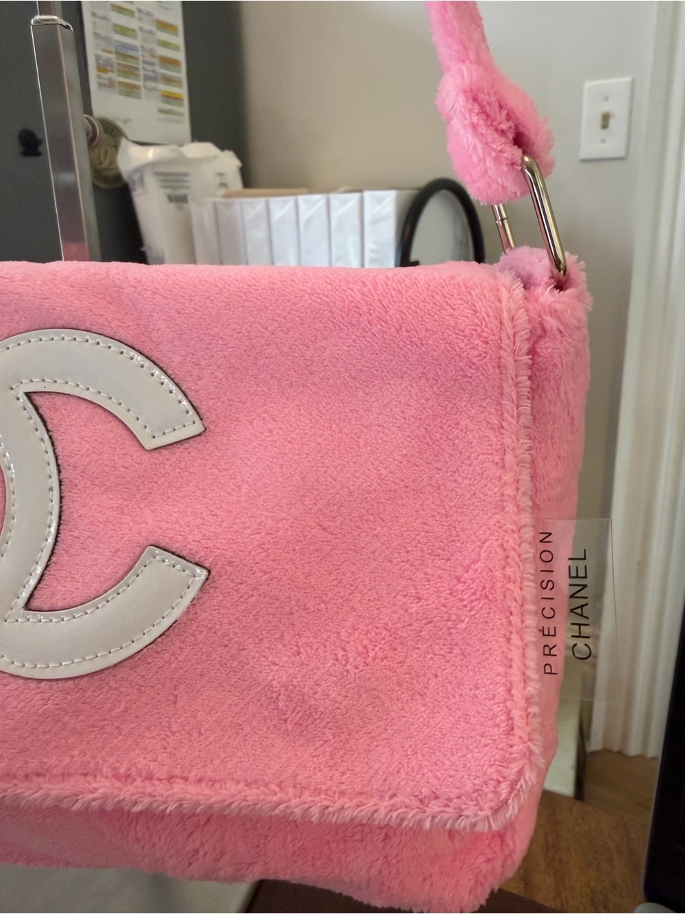 NEW Chanel Precision Fuzzy VIP Pink White CC Bag GWP VIP item - Picture 5 of 7
